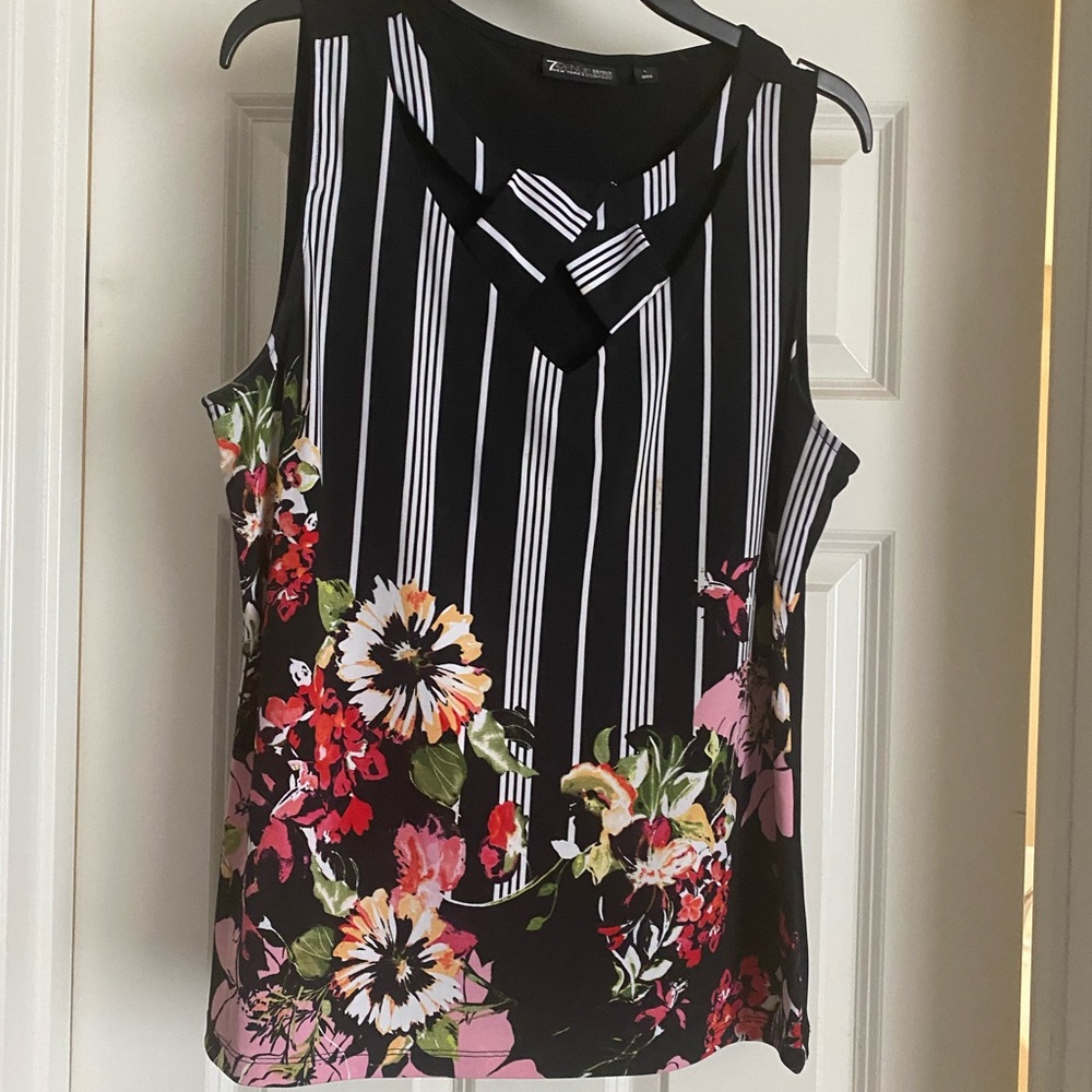 Sleeveless floral shirt
